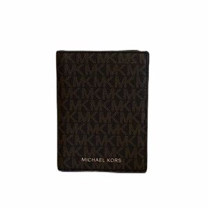 MICHAEL KORS Jet Set Bedford Passport Wallet
